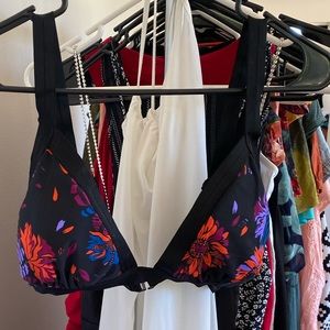 Volcom bikini floral
